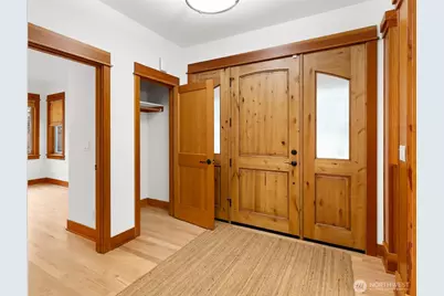 6465 Haley Loop NE, Bainbridge Island, WA 98110 - Photo 3