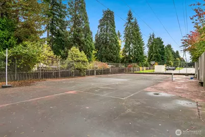 5722 122nd Place SE #235, Bellevue, WA 98006 - Photo 21