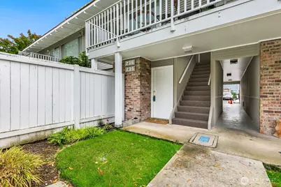 5722 122nd Place SE #235, Bellevue, WA 98006 - Photo 1