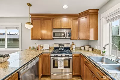 3219 21st Avenue W #A, Seattle, WA 98199 - Photo 7