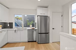 4107 25th Ave SW, Seattle, WA 98106 - Photo 13