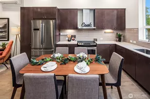 1494 NW 75th St, Seattle, WA 98117 - Photo 9