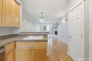 210 N G St, Tacoma, WA 98403 - Photo 5