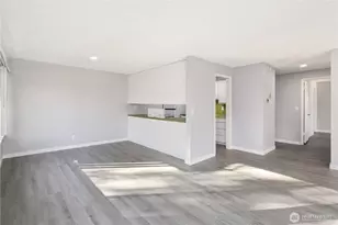 3600 25th Ave W, Seattle, WA 98199 - Photo 17