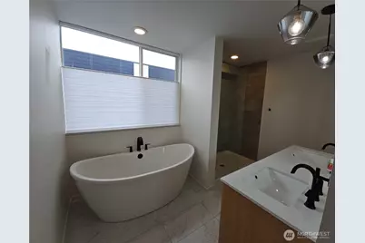817 24th Avenue S #B, Seattle, WA 98144 - Photo 3