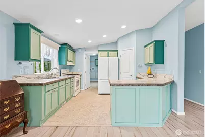 2322 44th Lane SW, Tumwater, WA 98512 - Photo 9