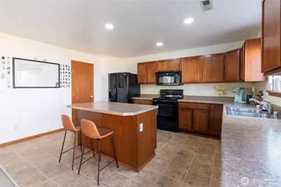 20202 48th Avenue E, Spanaway, WA 98387 - Photo 5