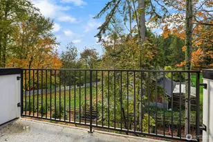 9016 NE 203rd Ct, Bothell, WA 98011 - Photo 19