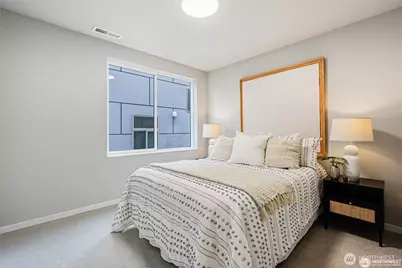 1801 NW 65th Street #B, Seattle, WA 98117 - Photo 11