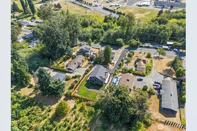 1238 9th Street SW, Puyallup, WA 98371 - Photo 37