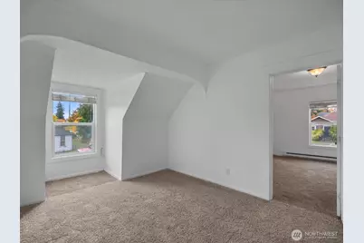 2431 Pine Street, Everett, WA 98201 - Photo 11