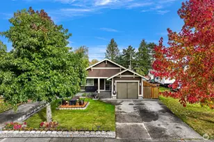 652 H St, Blaine, WA 98230 - Photo 9