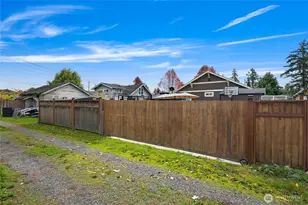 652 H St, Blaine, WA 98230 - Photo 37