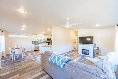 1522 W 15th Street, Port Angeles, WA 98363 - Photo 7