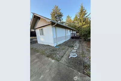 1307 323rd Place, Ocean Park, WA 98640 - Photo 5