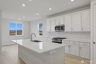 797 Weaver Dr E, Enumclaw, WA 98022 - Photo 5