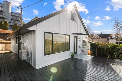 2220 14th Avenue W, Seattle, WA 98119 - Photo 3