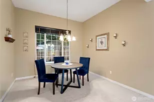 1233 160th St SW, Lynnwood, WA 98087 - Photo 9