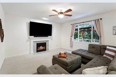 1233 160th Street SW, Lynnwood, WA 98087 - Photo 15