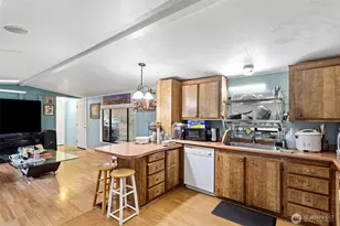 375 Union Ave SE, Renton, WA 98059 - Photo 9