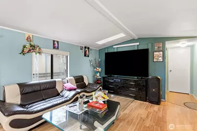 375 Union Avenue SE #46, Renton, WA 98059 - Photo 5