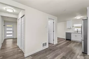 4512 S 3rd Ave, Everett, WA 98203 - Photo 13