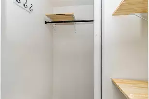 4512 S 3rd Ave, Everett, WA 98203 - Photo 29