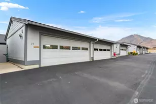 1310 Castlerock Ave, Wenatchee, WA 98801 - Photo 13