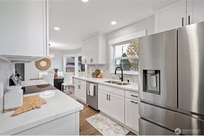 4605 S Thompson Avenue, Tacoma, WA 98408 - Photo 9