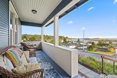 716 First Street W, South Bend, WA 98586 - Photo 3