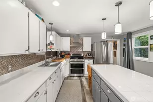 716 First Street W, South Bend, WA 98586 - Photo 11