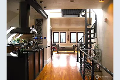 1712 Belmont Avenue, Seattle, WA 98122 - Photo 5