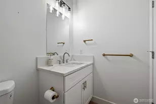 516 W Main Ave, Soap Lake, WA 98851 - Photo 33