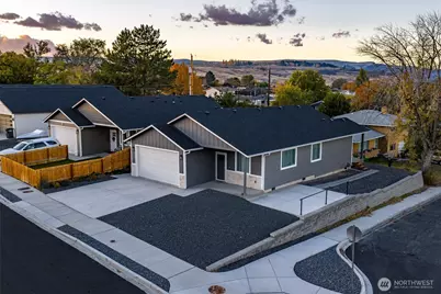 516 W Main Avenue, Soap Lake, WA 98851 - Photo 35