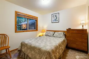 7077 Austin Pass Rd, Glacier, WA 98244 - Photo 17