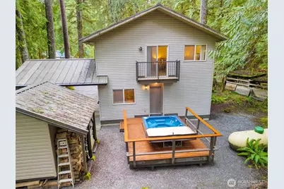 7077 Austin Pass Road, Glacier, WA 98244 - Photo 29