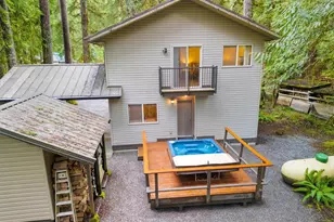 7077 Austin Pass Rd, Glacier, WA 98244 - Photo 29