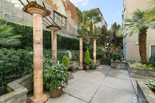 1711 E Olive Wy, Seattle, WA 98102 - Photo 23