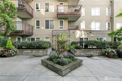 1711 E Olive Way #311, Seattle, WA 98102 - Photo 21