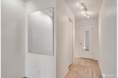 1425 S Puget Drive #B3, Renton, WA 98055 - Photo 13