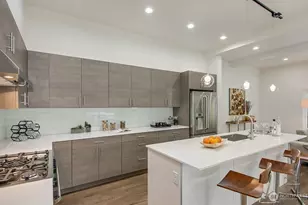 3516 NE 87th St, Seattle, WA 98115 - Photo 9