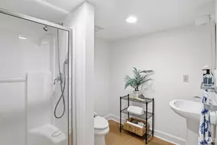 908 15th Ave E, Seattle, WA 98112 - Photo 33