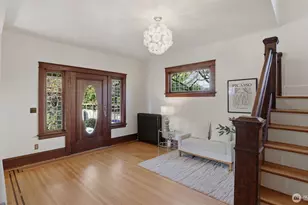 908 15th Ave E, Seattle, WA 98112 - Photo 5