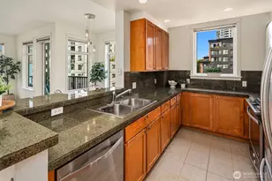 2607 Western Ave, Seattle, WA 98121 - Photo 9