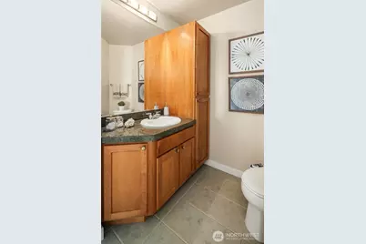 2607 Western Avenue #511, Seattle, WA 98121 - Photo 17