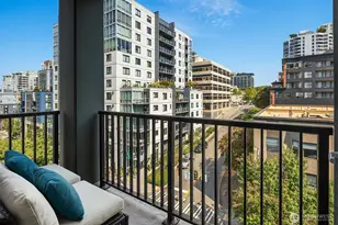 2607 Western Ave, Seattle, WA 98121 - Photo 19