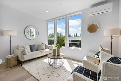 8833 C Wallingford Avenue N, Seattle, WA 98103 - Photo 3