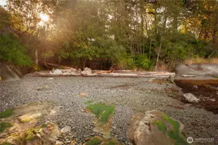 2383 W Shore Dr, Lummi Island, WA 98262 - Photo 27