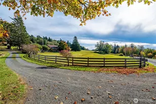 2383 W Shore Dr, Lummi Island, WA 98262 - Photo 5