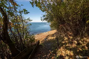 2383 W Shore Dr, Lummi Island, WA 98262 - Photo 33